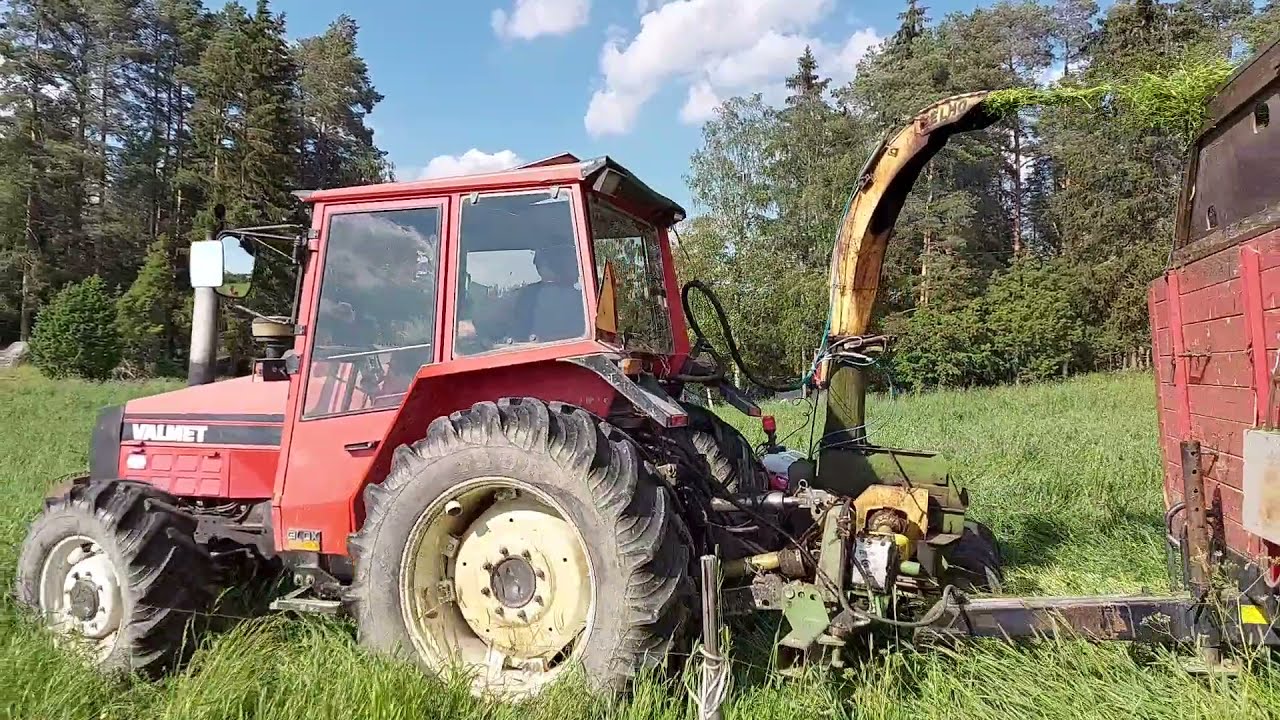 Making silage 2021. Rehunteko.