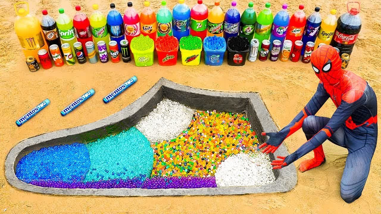 Spiderman & Big Toothpaste Eruption from Like Button pit, 7up, Giant Pepsi, Coca Cola vs Mentos