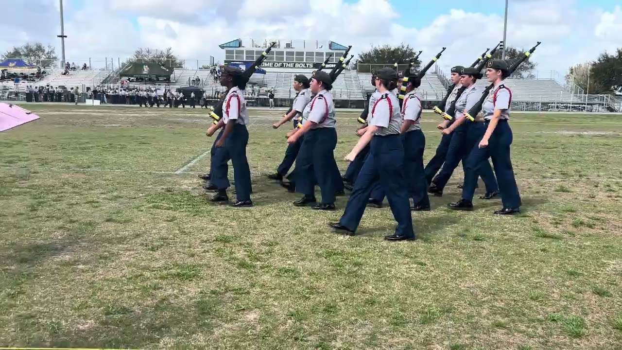 Chloe’s Female Armed Platoon (Districts)