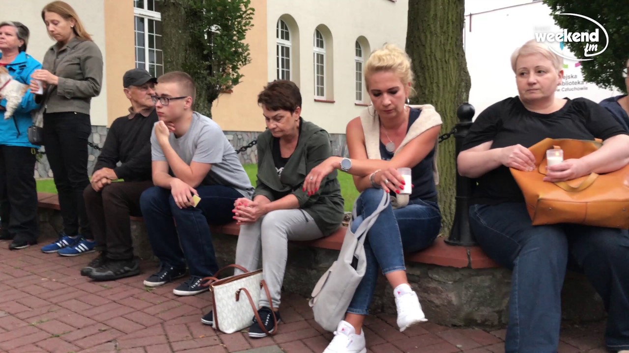 Człuchów - protest przed Sądem Rejonowym.