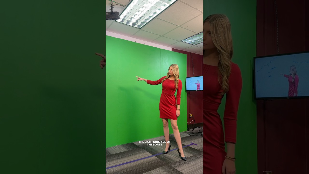 Reality of a meteorology major⚡️📺 #weather #storm #forecast #tv #broadcast #onair #update #ditl