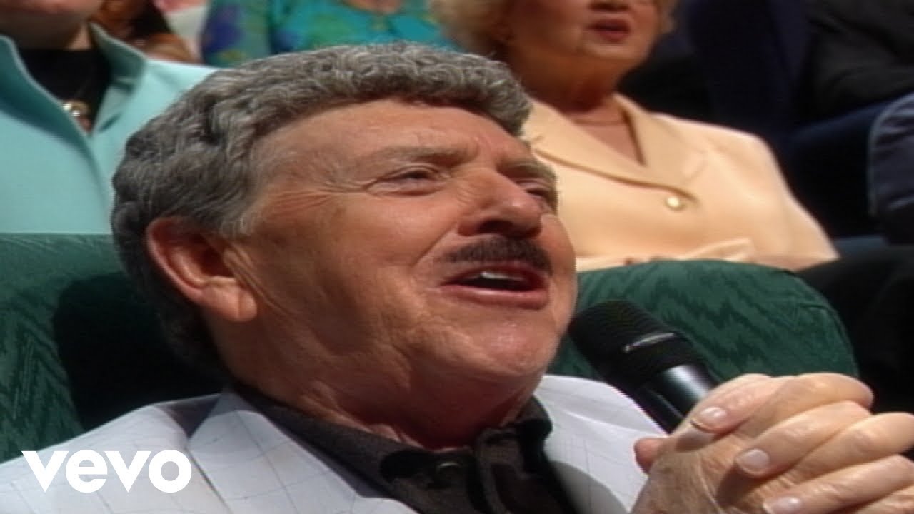 Bill & Gloria Gaither - Beautiful Isle of Somewhere [Live] ft. Jake Hess