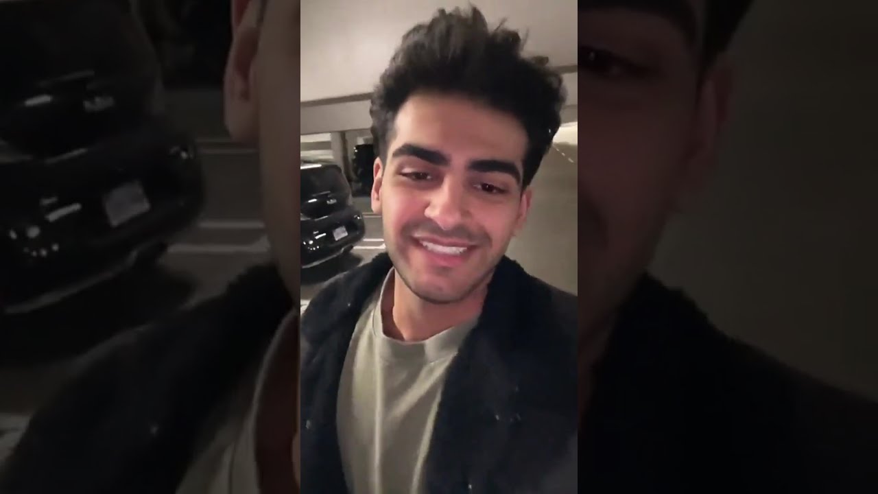 معاذ مع صديقته الجديدة 😍😍