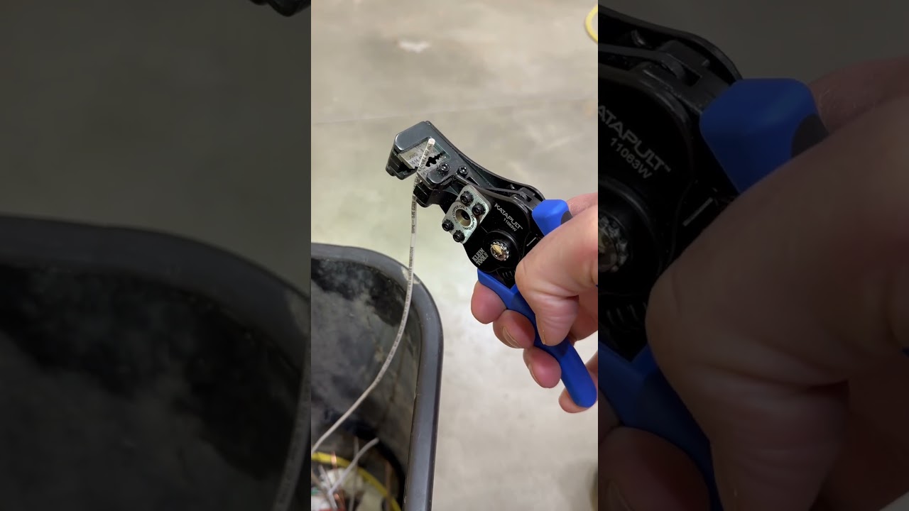 Wait for it&hellip;Klein Automatic Wire strippers. These are amazing. #electricaltools