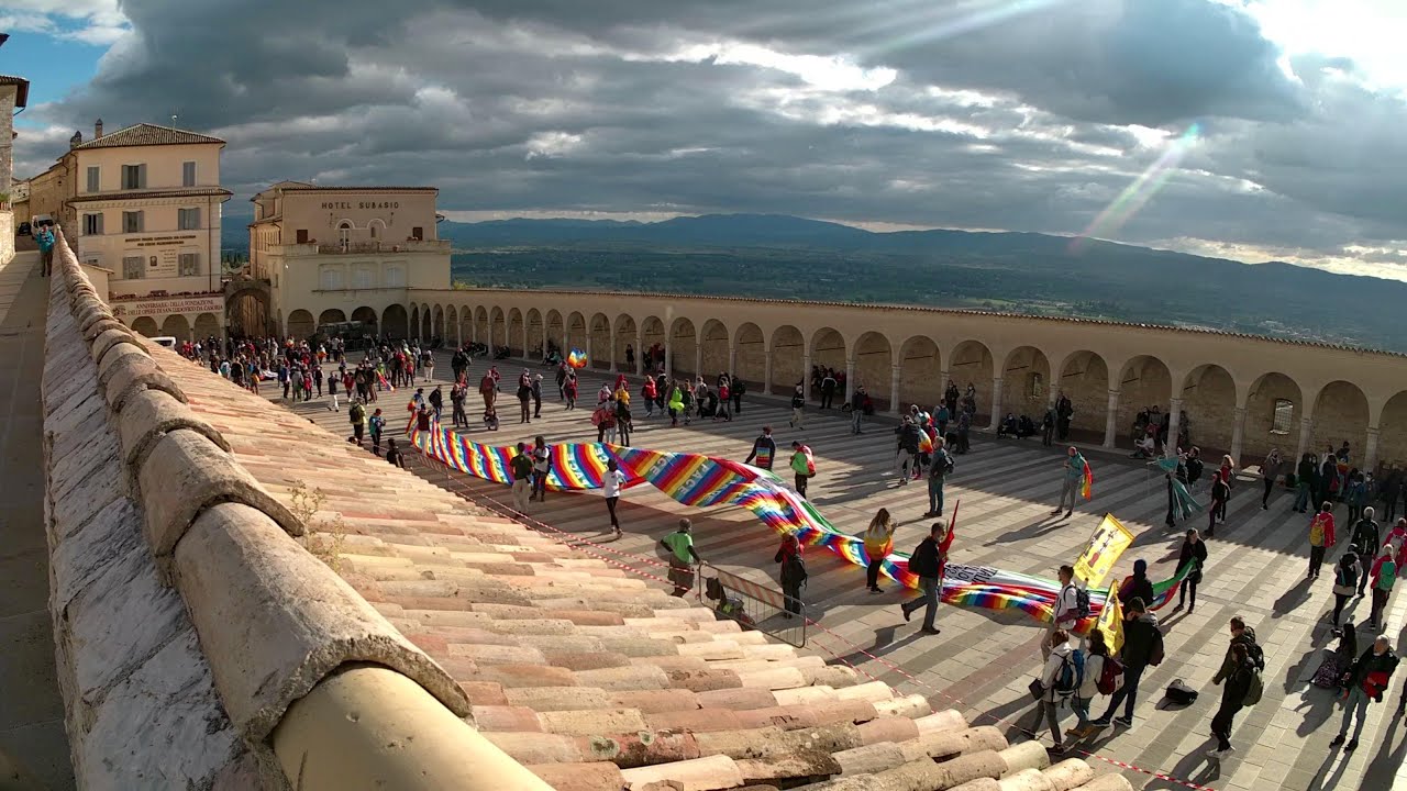 Girovagando in centro Italia, parte 2, Marcia della pace, Assisi.