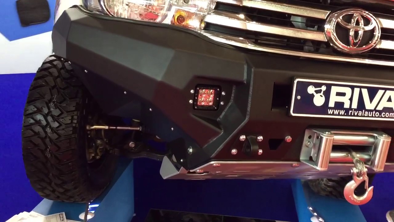 Bumper delantero Rival para Toyota Hilux