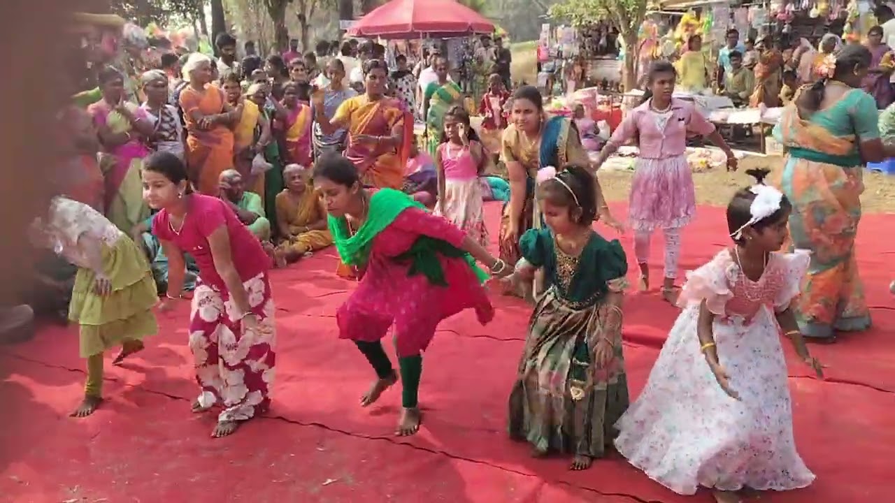 கிணத்துக்கடவு கல்லாபுரம் ரத்தினசாமி வள்ளி கும்மி