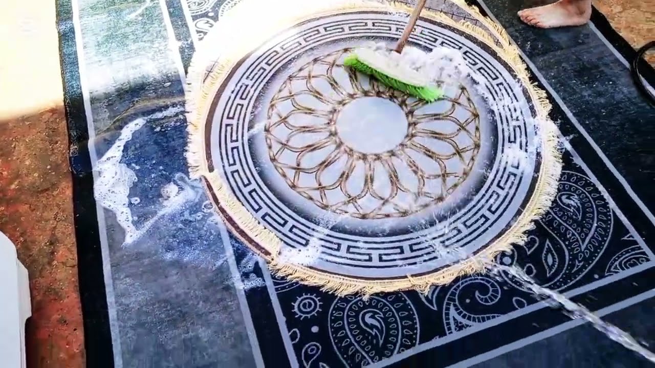 تنظيف عميق للبيت 😒🤭غسل الزوالي وتنظيف الهول 🙈غسل ملابس 😂اقصوا يومي معي هيك 😏