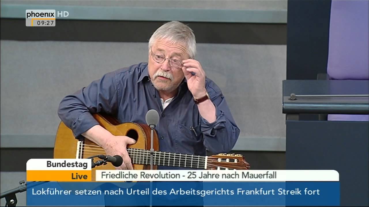 Bundestag: Musikalische Begleitung von Wolf Biermann zu 