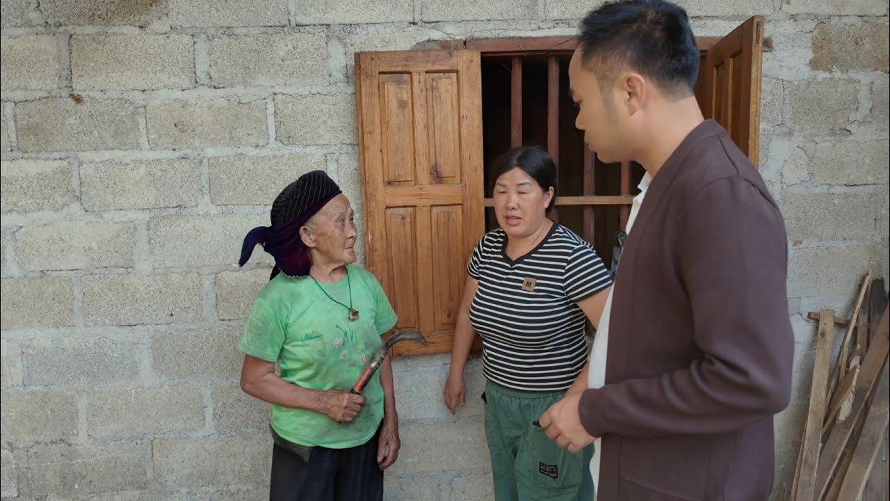 Thăm 7 ch&aacute;u mồ c&ocirc;i 2 chị lớn đi chơi như em S&iacute;nh đi Bắc Ninh kh&ocirc;ng gặp B&agrave; Ngoại. Nguyễn Tất Thắng