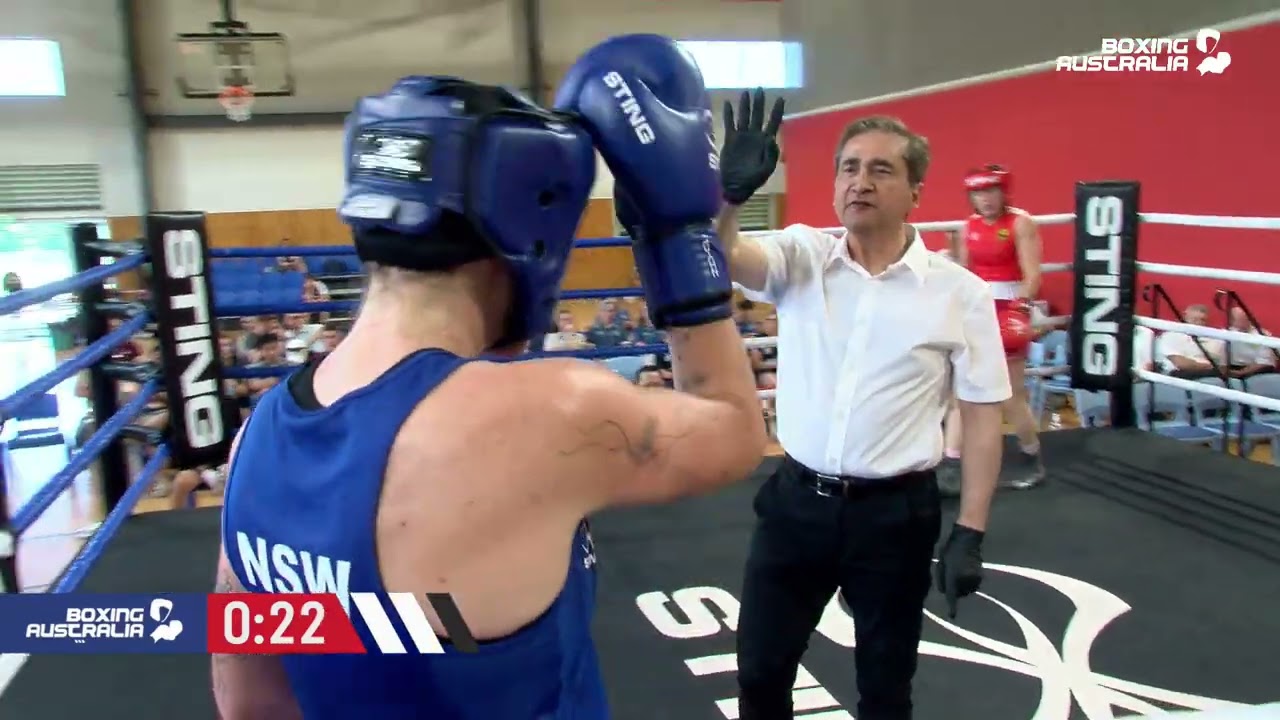Bout 52 - Elite Women (57kg) - Michelle Lynch vs Tori Beekan