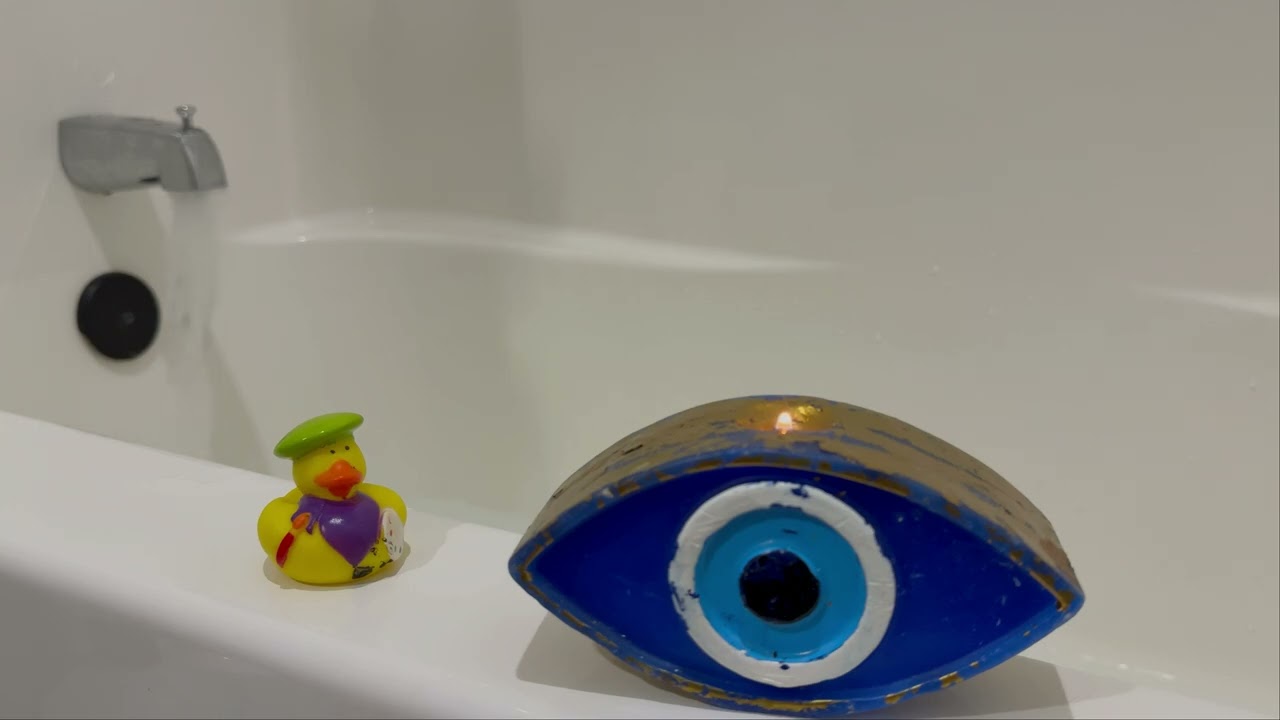 Bathtub Filling ASMR - Candle and Duck - White Noise for Sleep
