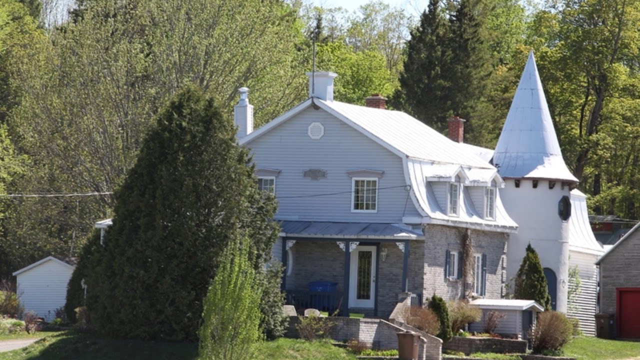 Terre Humaine - Maison de ferme et Maison Joseph