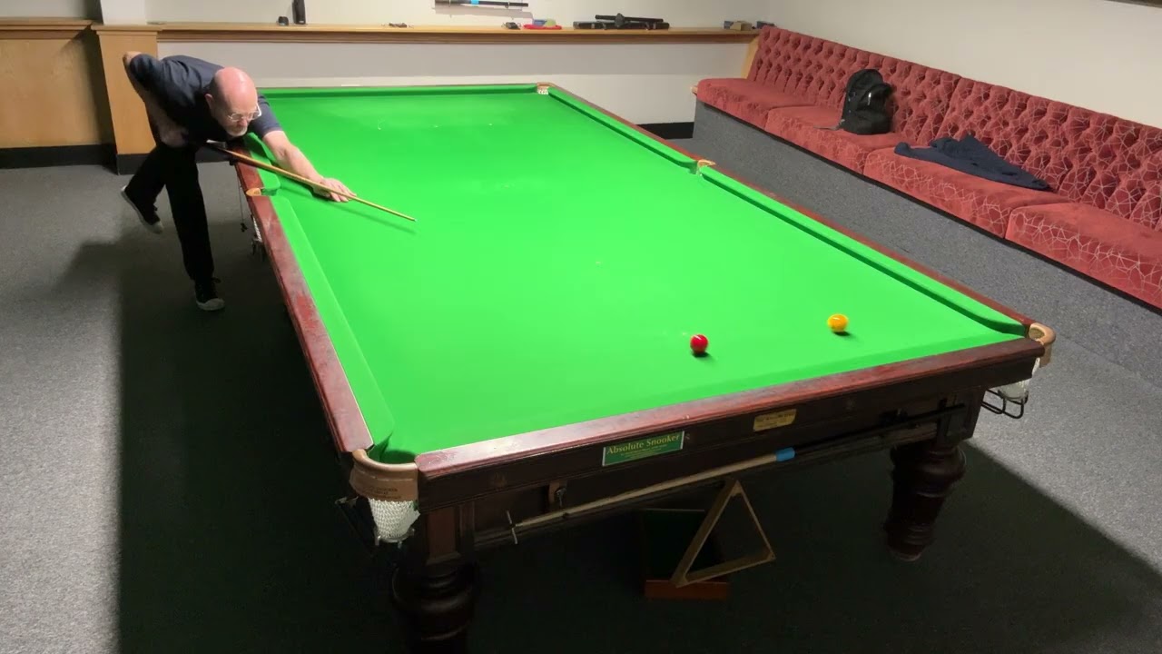 English Billiards 297 break off the Red Ball