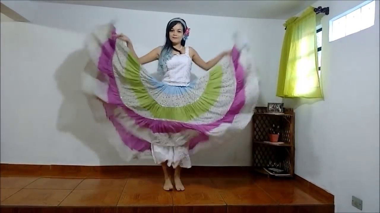 Movimentos de saia para Dança Cigana Artística