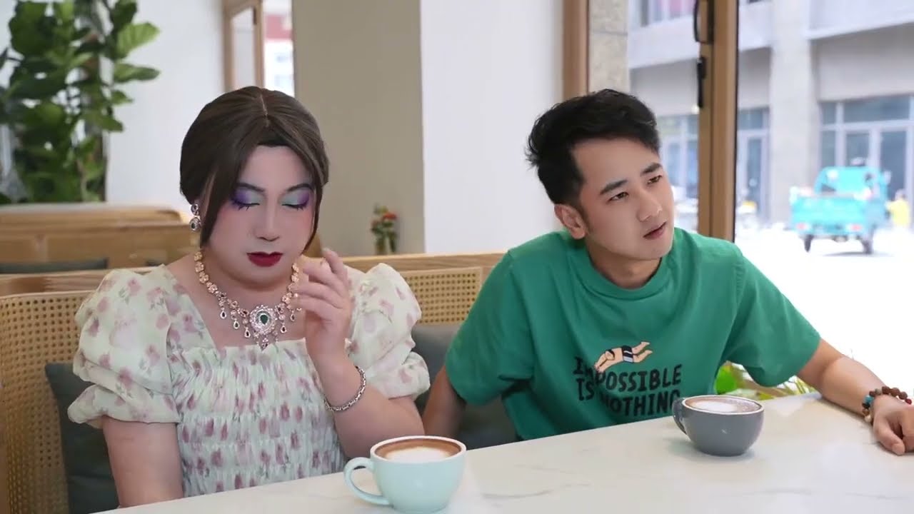 真是巧了，這就很尴尬了。原曲《我是不是妳最疼愛的人》