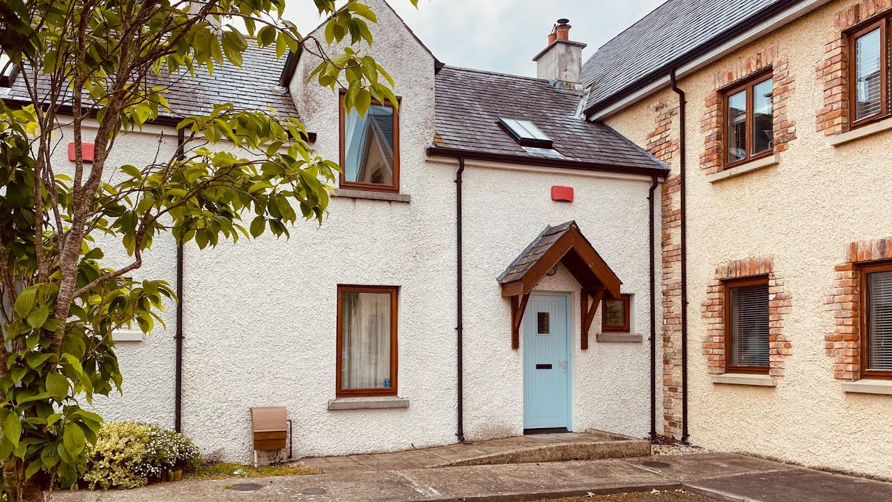 Life by the Sea | 3 Bedroomed Cottage Style Home in Seaside Village | Houses for Sale Carlingford