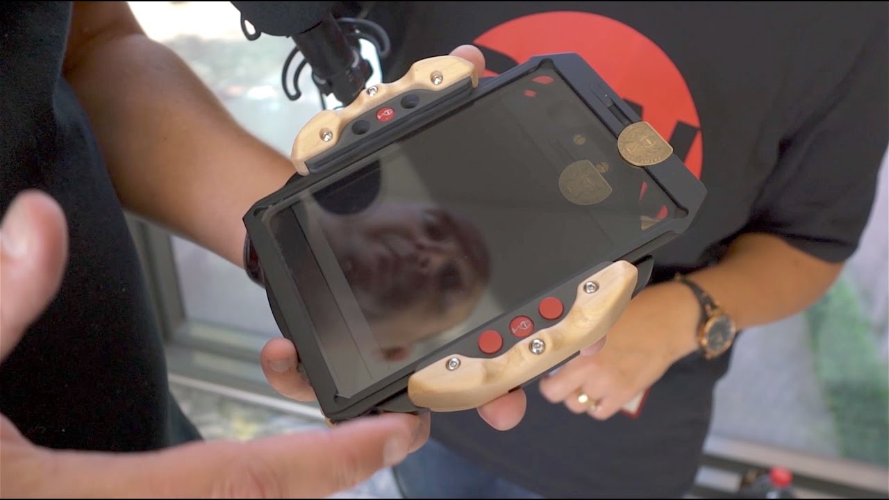 Photogearnews at Photokina 2016: Wine Country Camera Filter Holder