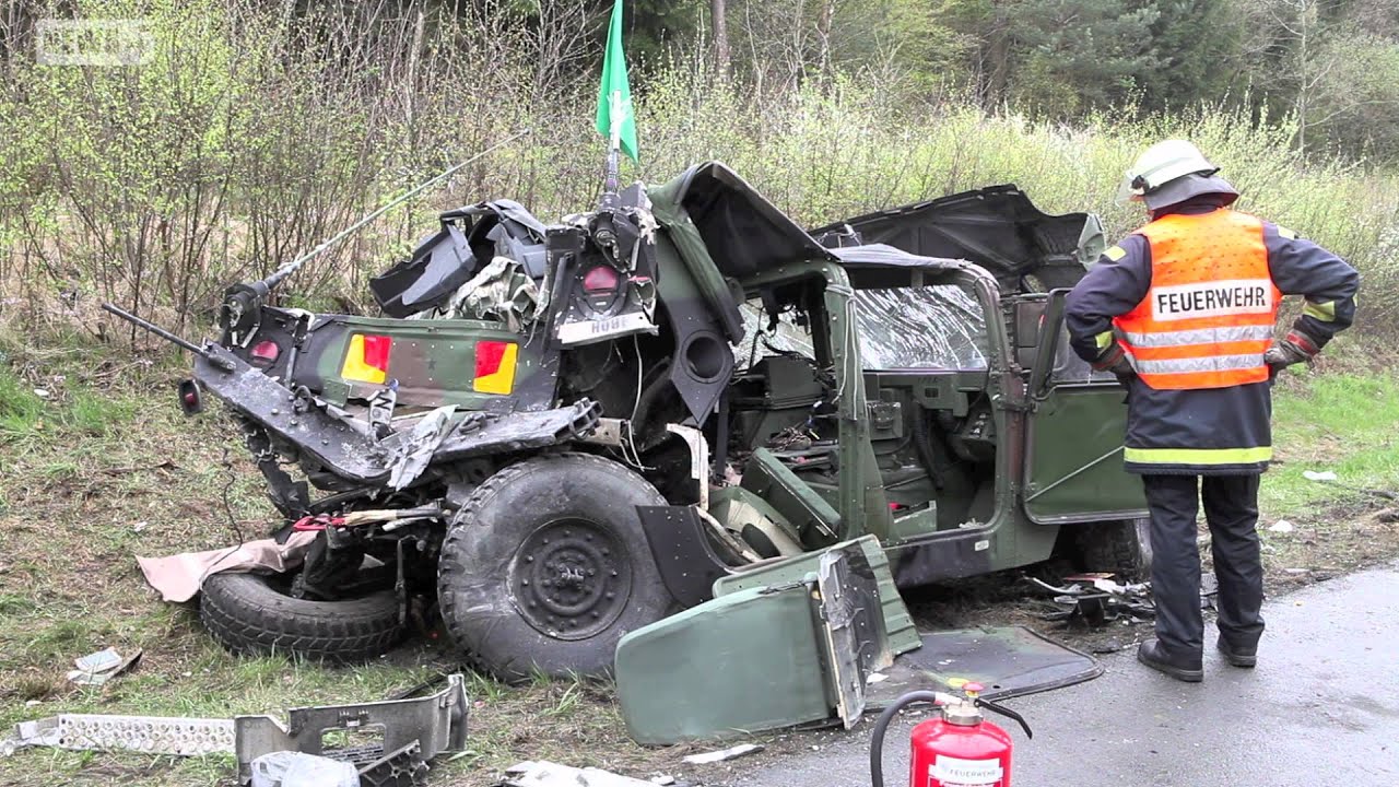 24.04.2012 (BA) Schwerer Unfall mit US Fahrzeugen.