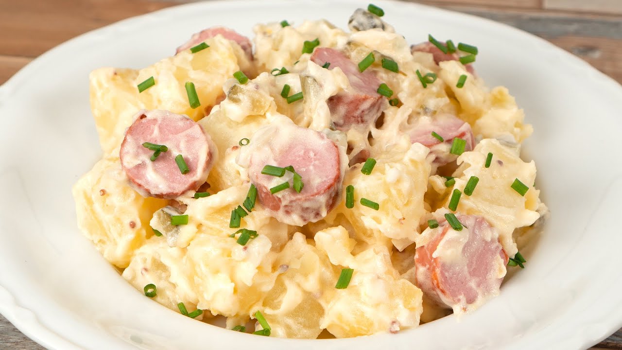 Ensalada Alemana de Patatas y Salchichas