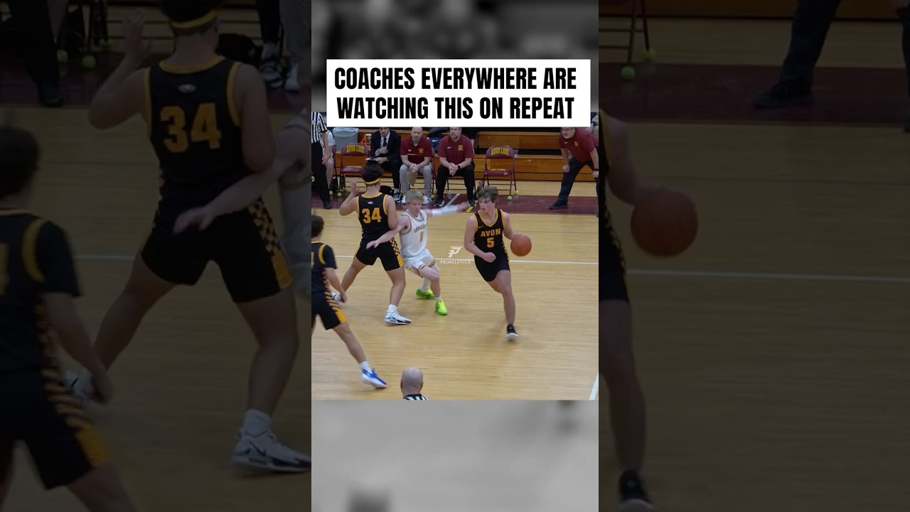 COACHES EVERYWHERE ARE WATCHING THIS ON REPEAT #highschoolbasketball #basketballhighlights