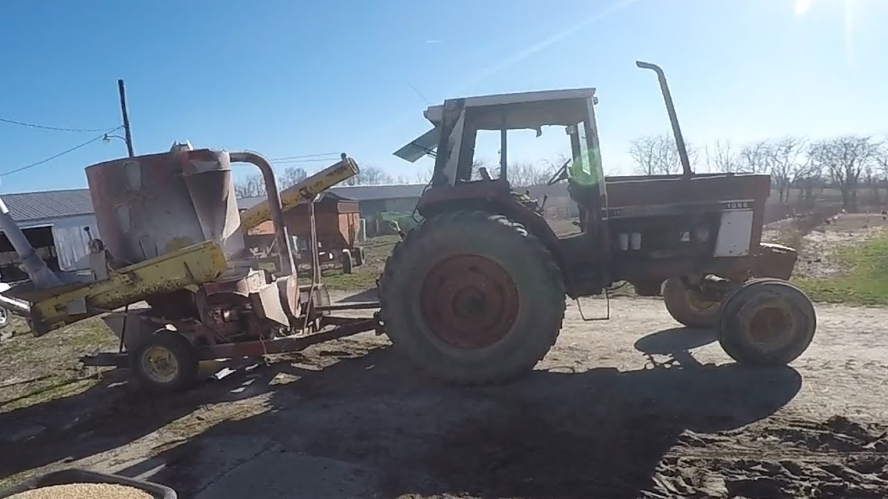 IH 1086 Grinds Chicken Feed