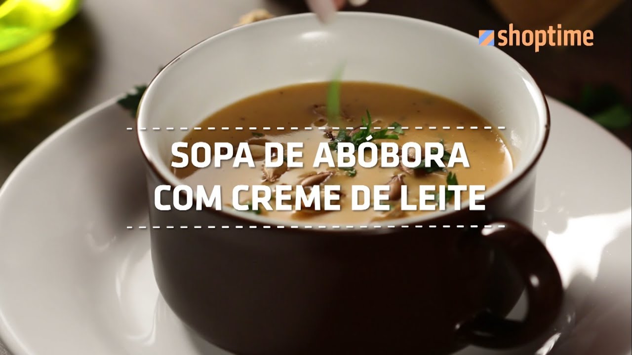 SOPA DE ABÓBORA COM CREME DE LEITE