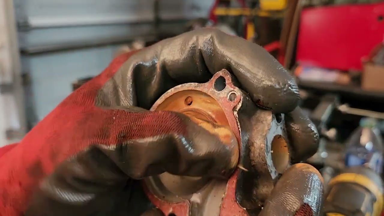1994 - 2007 Kawasaki KX125 Complete Clutch Side Removal - Part 1 of 3 Removing the Crankshaft