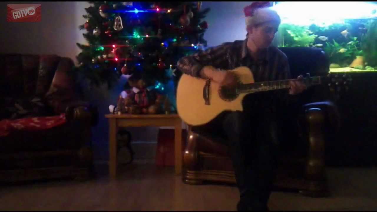 Leave the noobs: GamerDads charity song Christmas 2011 - Special Effect (HD)