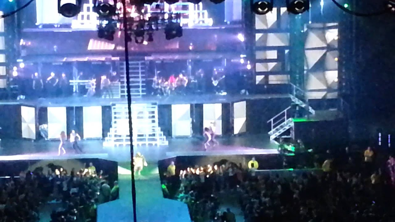 Justin Bieber - As Long As You Love Me - BELIEVE TOUR - Manchester Arena - 22nd February 2013