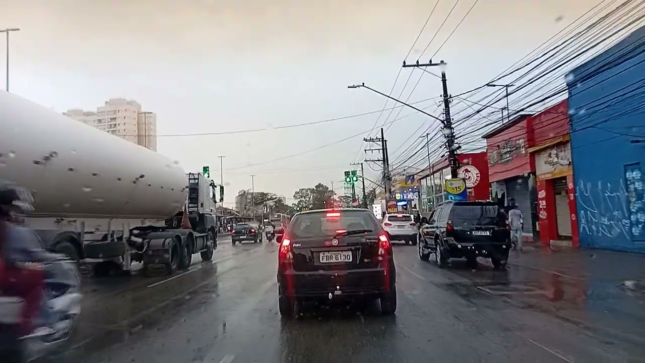 São Paulo dia de chuva