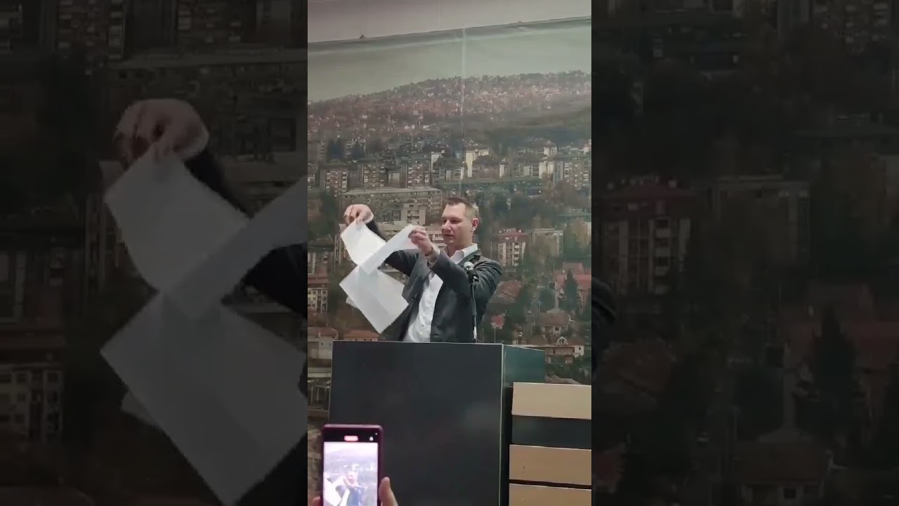 V sednica SO Rakovica: Predsednik op&scaron;tine Rakovica je osramotio sve građane Rakovice!