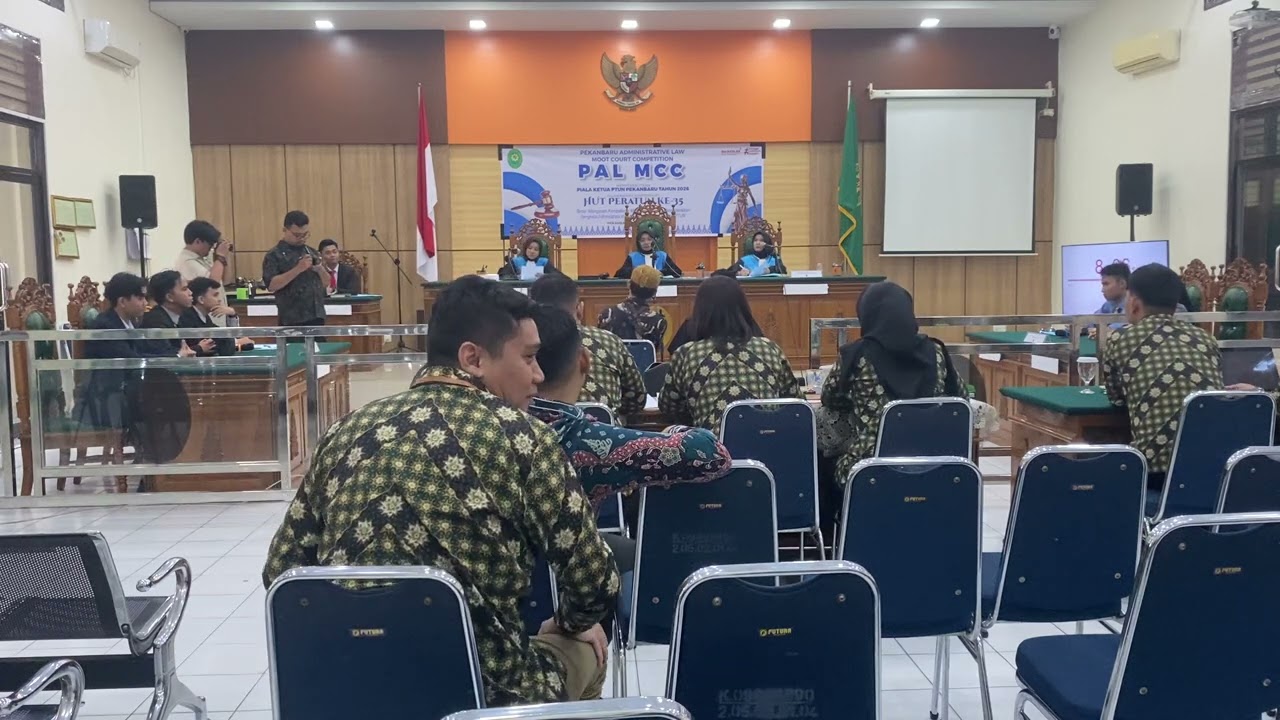 Moot Court Competition Delegasi Universitas Riau 1 (PTUN PEKANBARU)