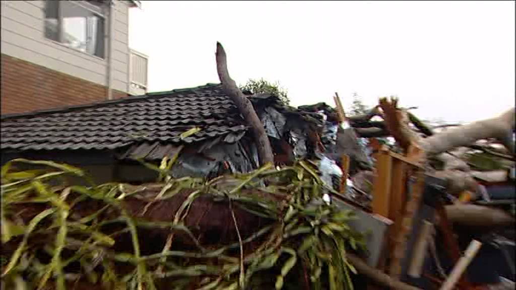 LAKE MACQUARIE AND CENTRAL COAST BATTERED BY MASSIVE STORM