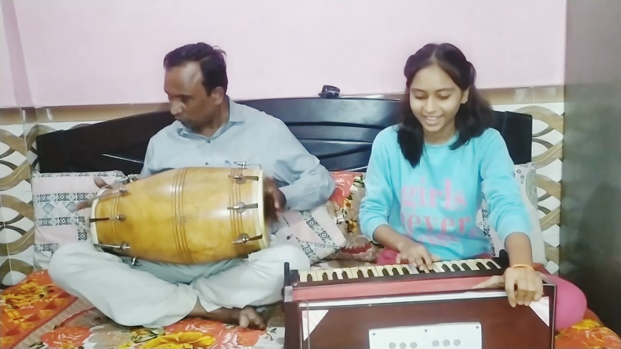 || Bhaut Sundar old nagin song || Papa and Me || बहुत सुंदर नागिन गाना पापा और में सिमरन श्रीवास्तव