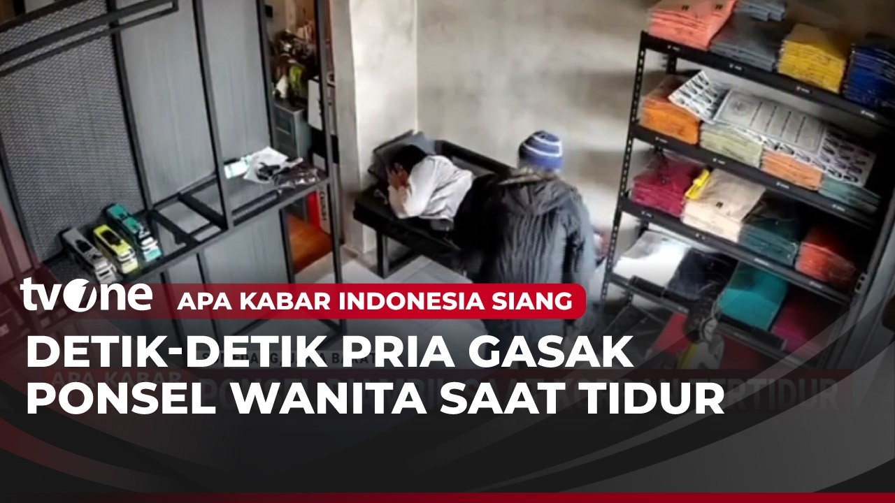 Kakek Curi Ponsel di Toko Pakaian Terekam CCTV | AKIS tvOne