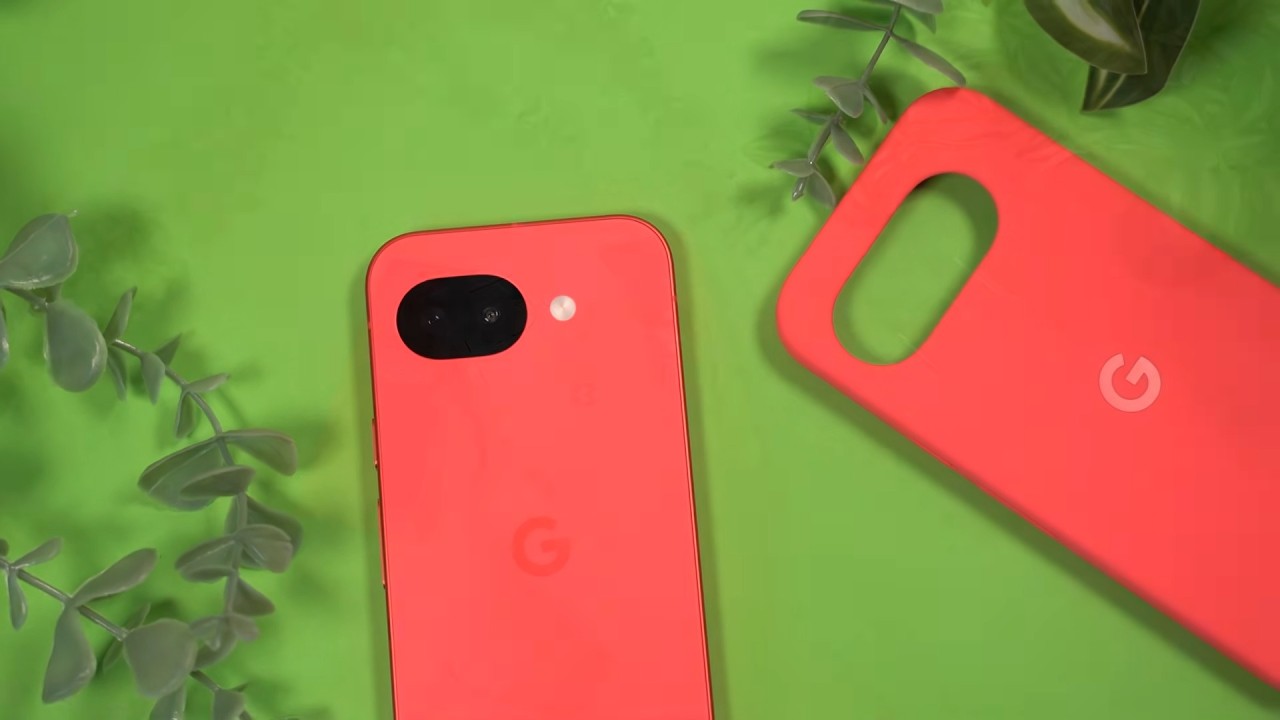 Google Pixel 10a Review: Ecran extrem de luminos, AI Gemini util și cameră cu portrete excelente