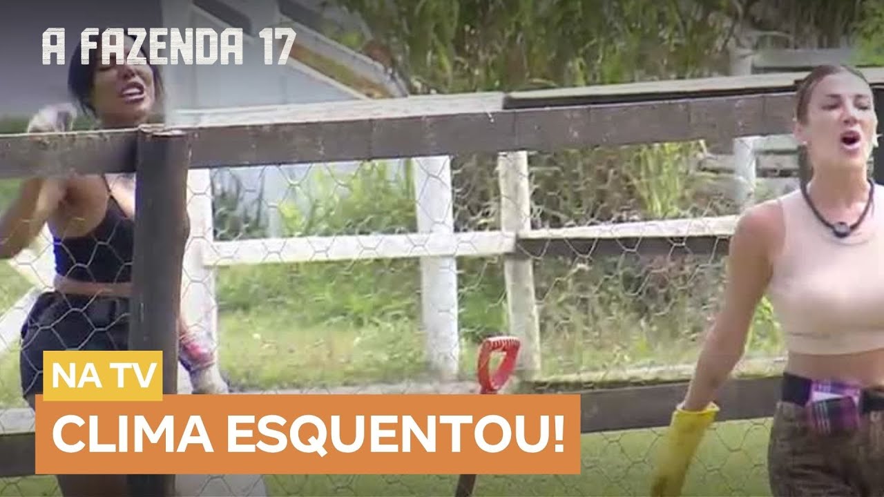 Maria e Carol armam barraco durante trato dos animais | A Fazenda 17
