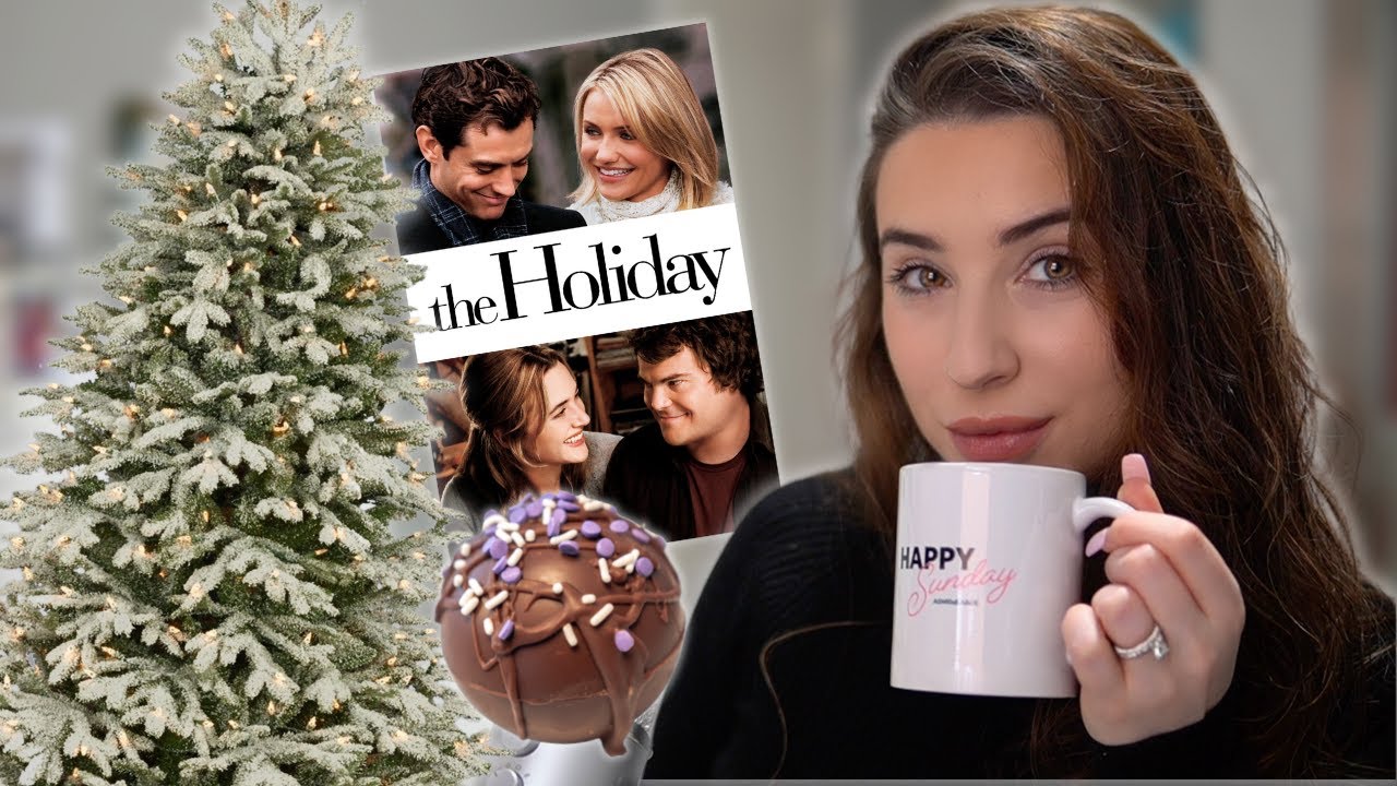 An ASMR Christmas 🎄Close Up Whispering