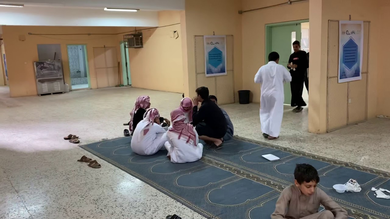 برنامج التاجر الصغير ( الرابع ) متوسطة المدينة المنورة بالخرج - الأربعاء ١٤٤١/٧/٩هـ