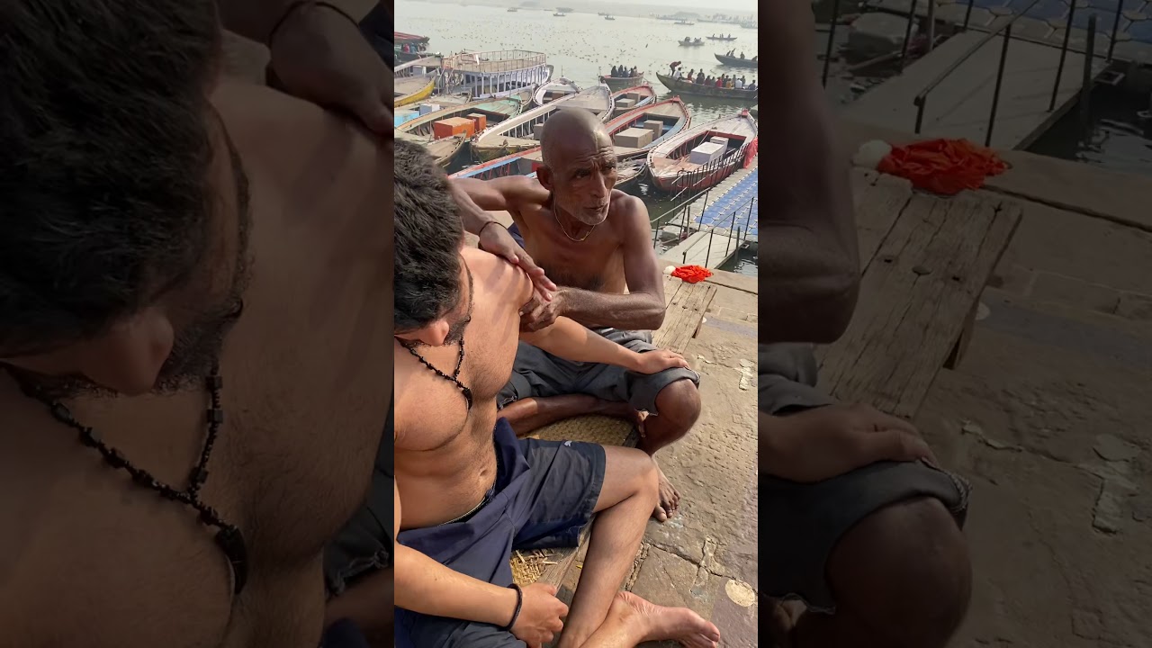 WORLD&rsquo;S BEST ENERGETIC BODY MASSAGE AT HOLI CITY VARANASI BY OLD INDIAN BARBER CHAMUNDA | ASMR YOGi