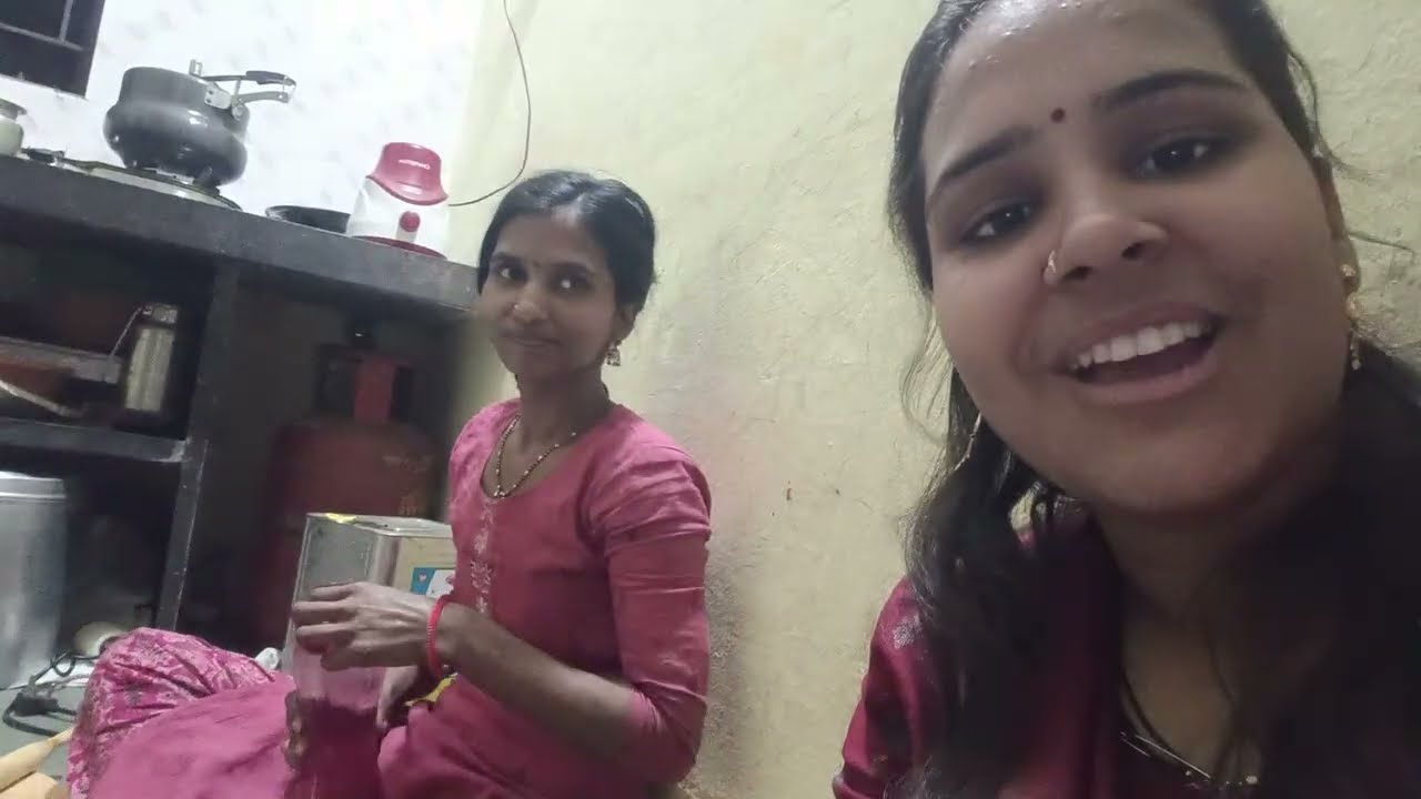 प्रियांका ताईंना बघायला गेले तर ताई लागल्या रडायला 😭#vlog 