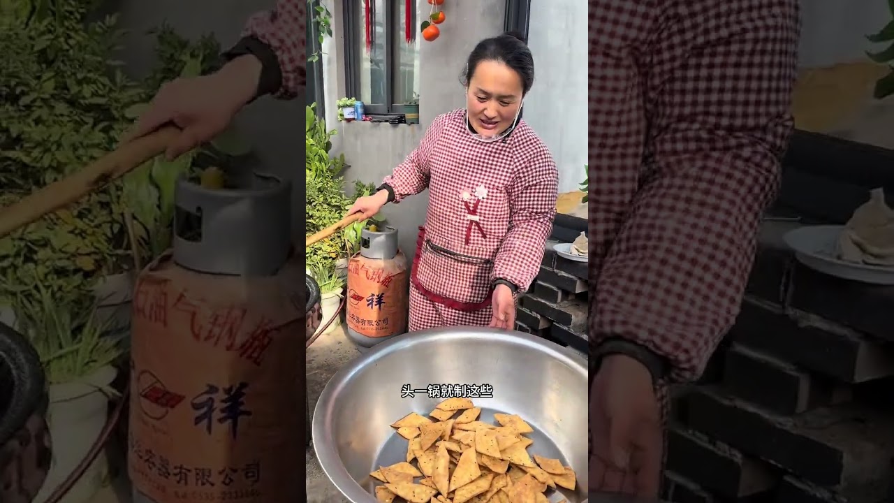 Today s signature dish fried burnt leaves is crispy crumbly and not greasy at all. Even th