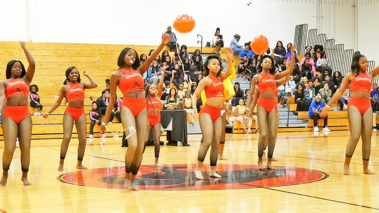 BUCK FOR YOUR LIFE 2018  Creative ( Dazzling Pantherettes ) Augusta