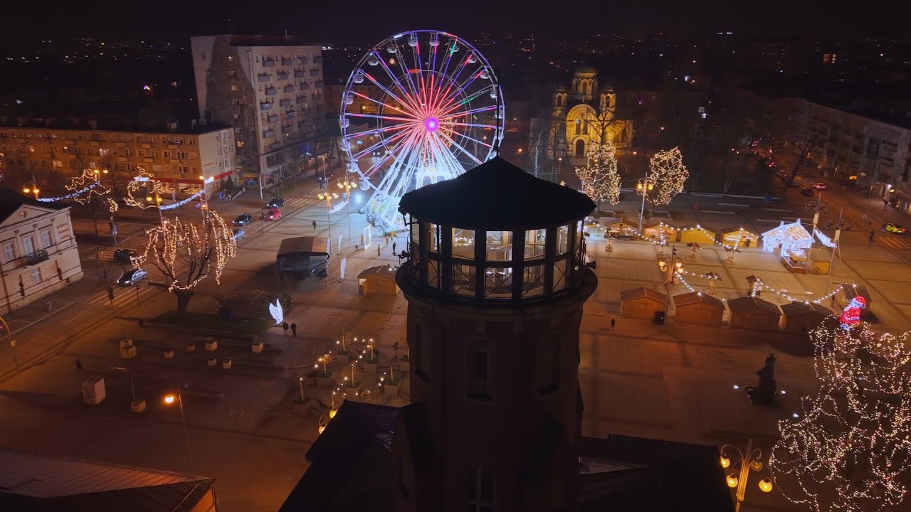 Częstochowa - świąteczna iluminacja z drona || Christmas illumination in Częstochowa from a drone