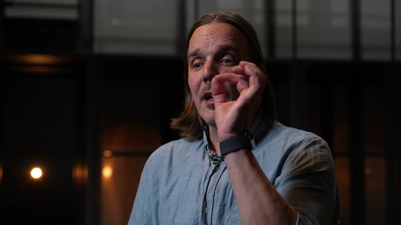 1984 - Intervjuu lavastaja Taavi T&otilde;nissoniga - Eesti Noorsooteater