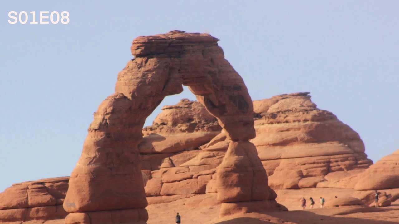 Sunrise Hike to Delicate Arch