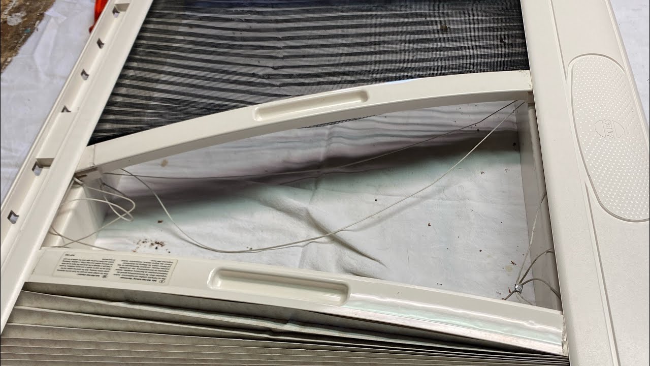 Réparer le store de mon lanterneau dometic SEITZ pour 0€