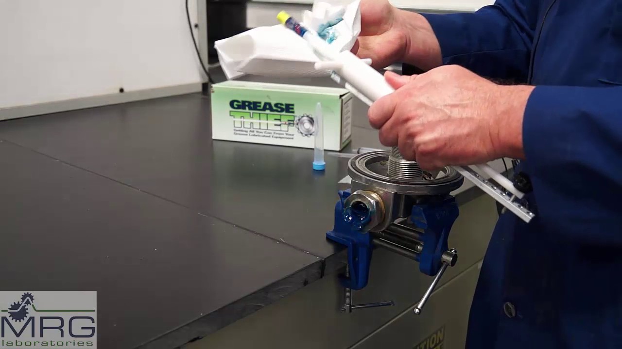 Wind turbine grease sampling
