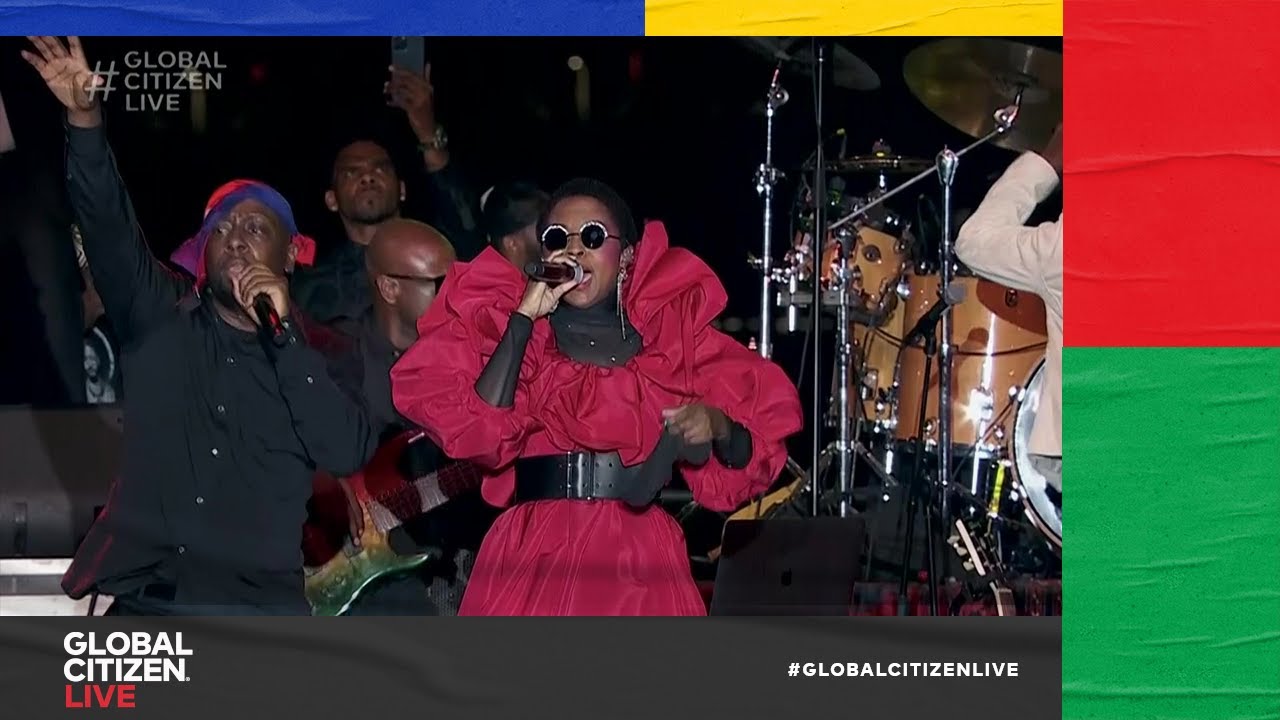 Fugees perform 